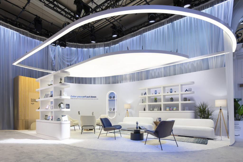 Amazon exhibit AV production at CES 2025 by PEAK Technologies